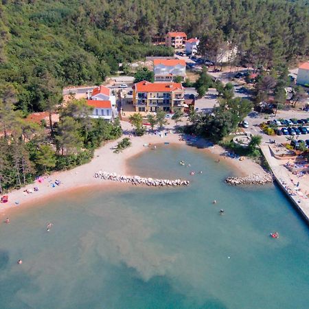 Apartments Sucic Iva I Tea Солине Екстериор снимка